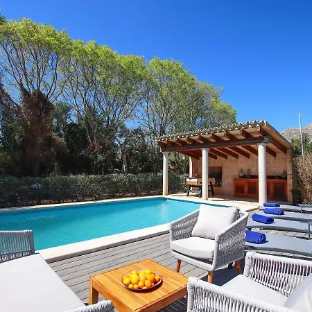 Relax Just Outside Recently Renovated By Renthousing Holiday home